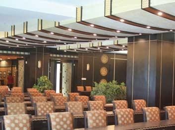 לאסה Brahmaputra Grand Hotel מראה חיצוני תמונה