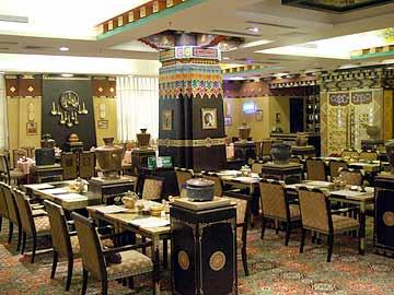 לאסה Brahmaputra Grand Hotel מראה חיצוני תמונה