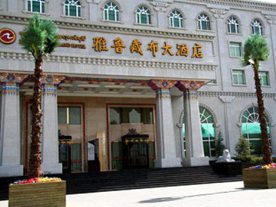 לאסה Brahmaputra Grand Hotel מראה חיצוני תמונה