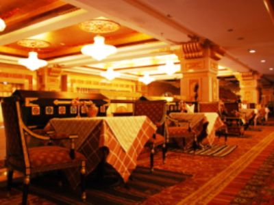 לאסה Brahmaputra Grand Hotel מראה חיצוני תמונה